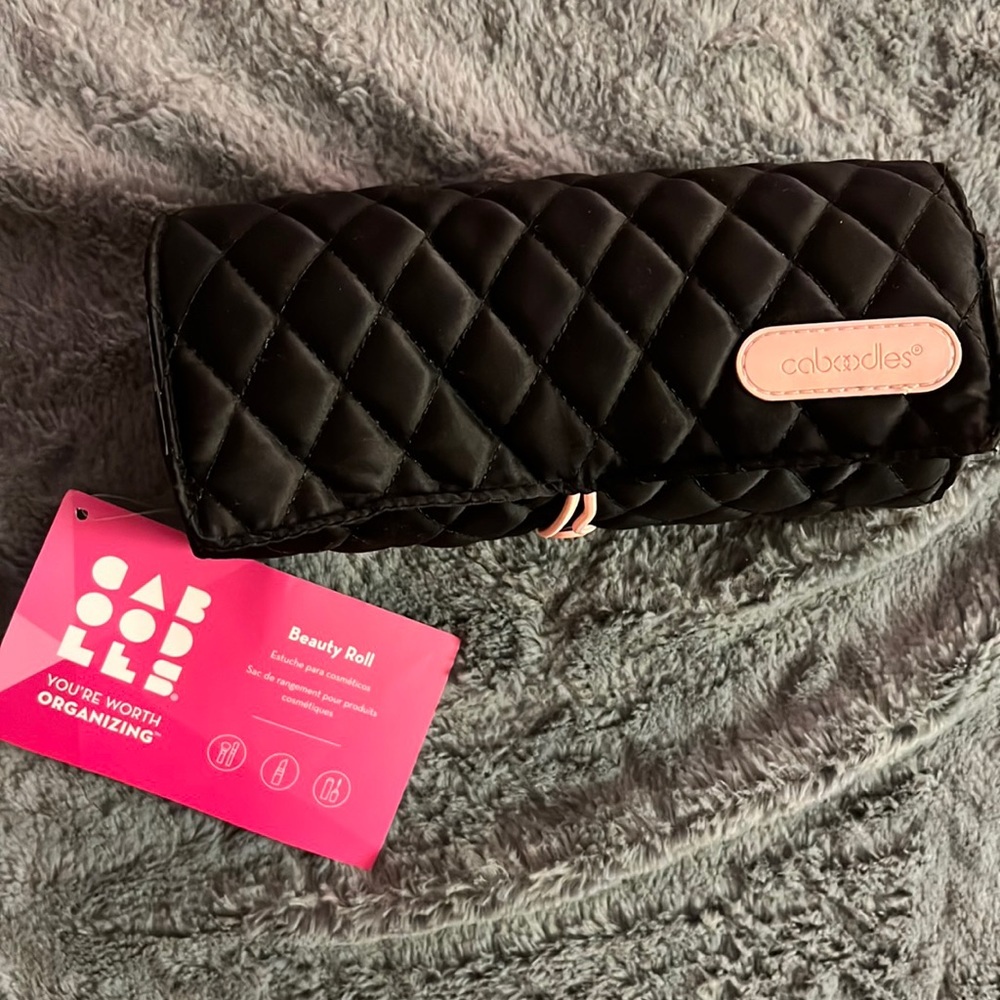 cute make up organizer